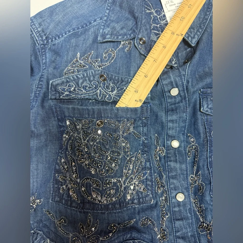 NWT Pilcro Denim Silver embellished Collar Button Down fringe bottom Shirt XXS - Picture 14 of 16